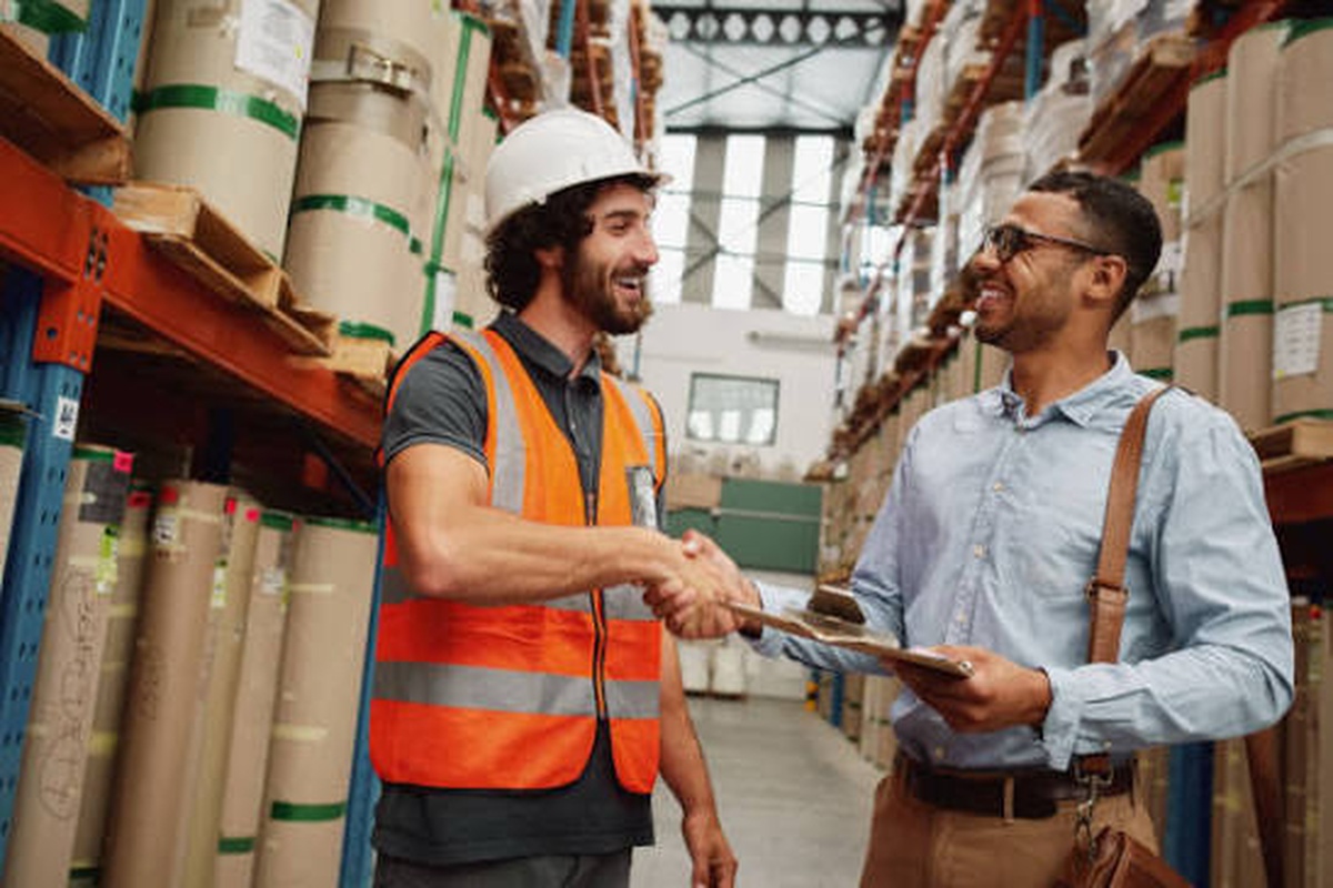 Business professionals establishing a transportation partnership